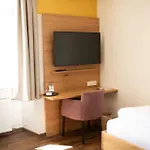 Pensión Landgasthof Hirschen 3*