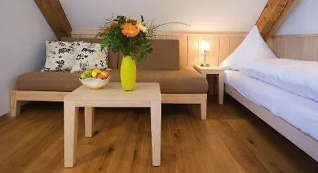 Landgasthof Hirschen 3* 알브룩