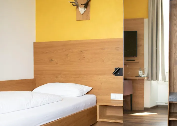 Landgasthof Hirschen بيت ضيافة 3*