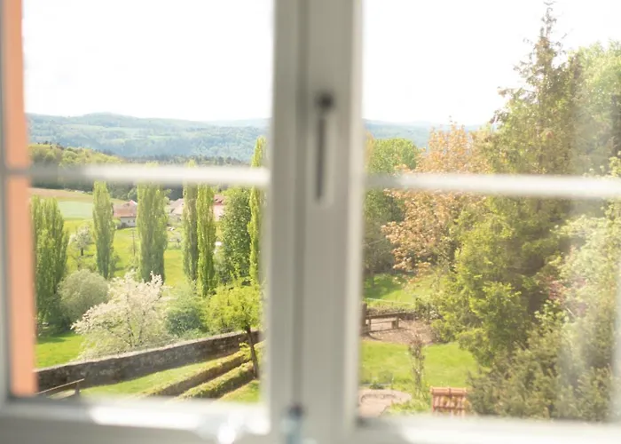 Landgasthof Hirschen بيت ضيافة Albbruck